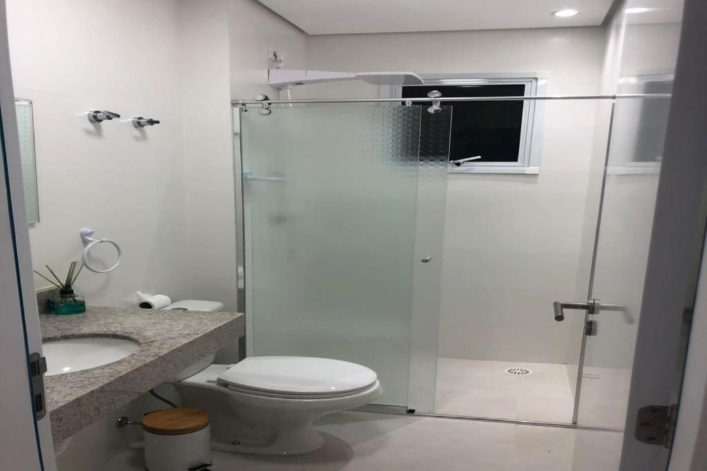 Apartamento 1 dormitório no Boqueirão com Piscina, 50 metros da Praia Praia Grande (Santos) Exterior foto