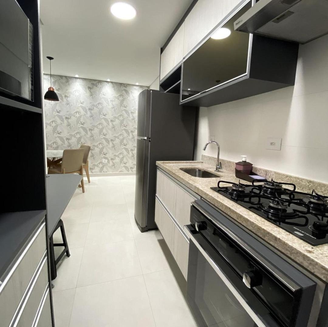 Apartamento 1 dormitório no Boqueirão com Piscina, 50 metros da Praia Praia Grande (Santos) Exterior foto