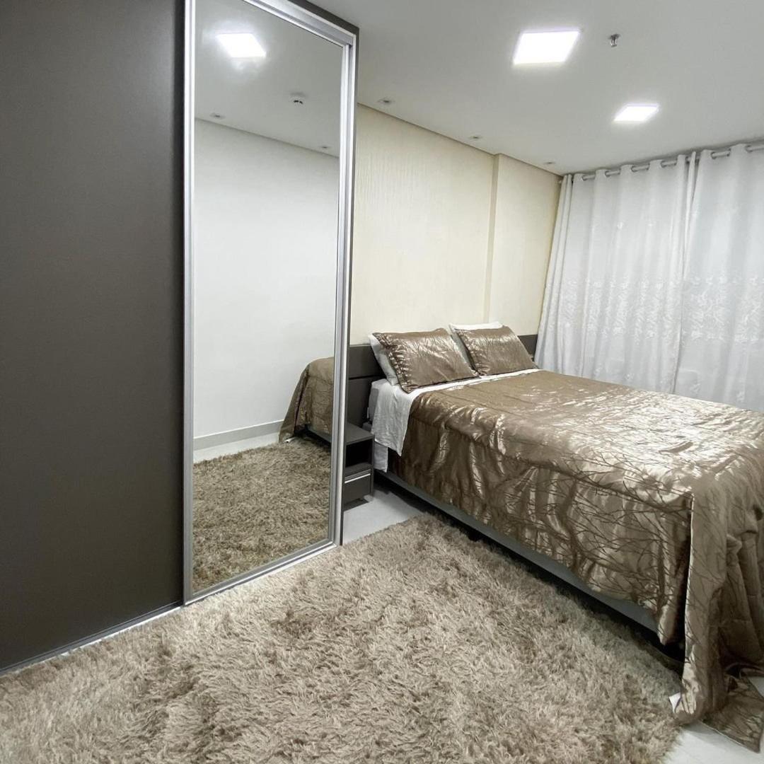 Apartamento 1 dormitório no Boqueirão com Piscina, 50 metros da Praia Praia Grande (Santos) Exterior foto