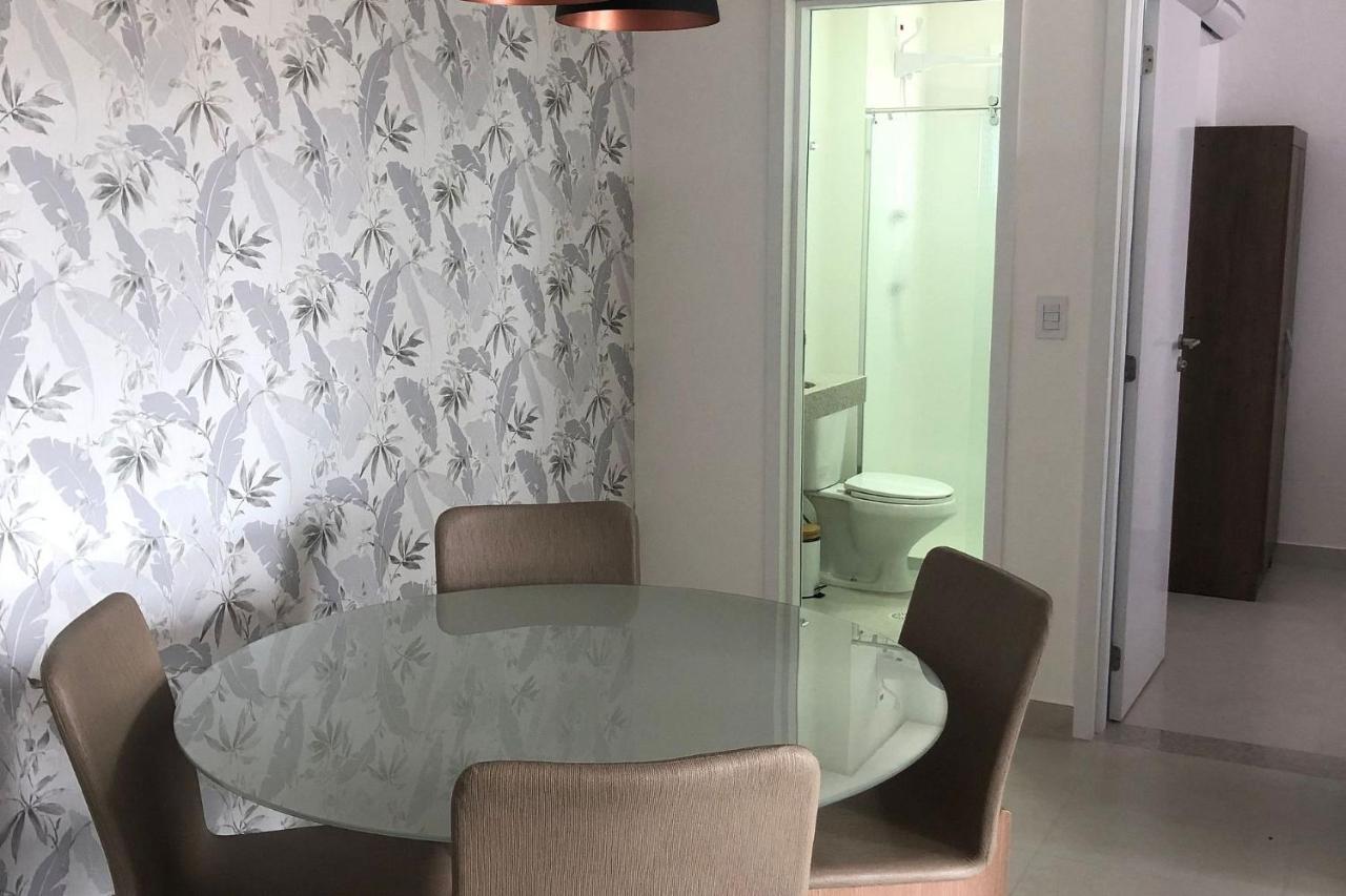 Apartamento 1 dormitório no Boqueirão com Piscina, 50 metros da Praia Praia Grande (Santos) Exterior foto
